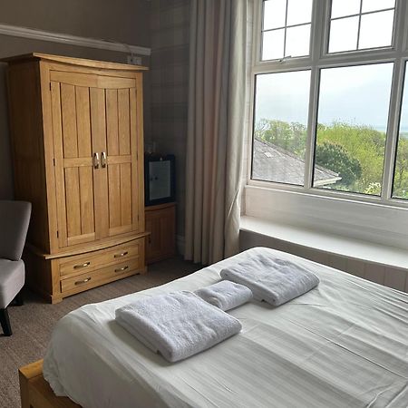 Broadway House Bed & Breakfast Laugharne Ngoại thất bức ảnh